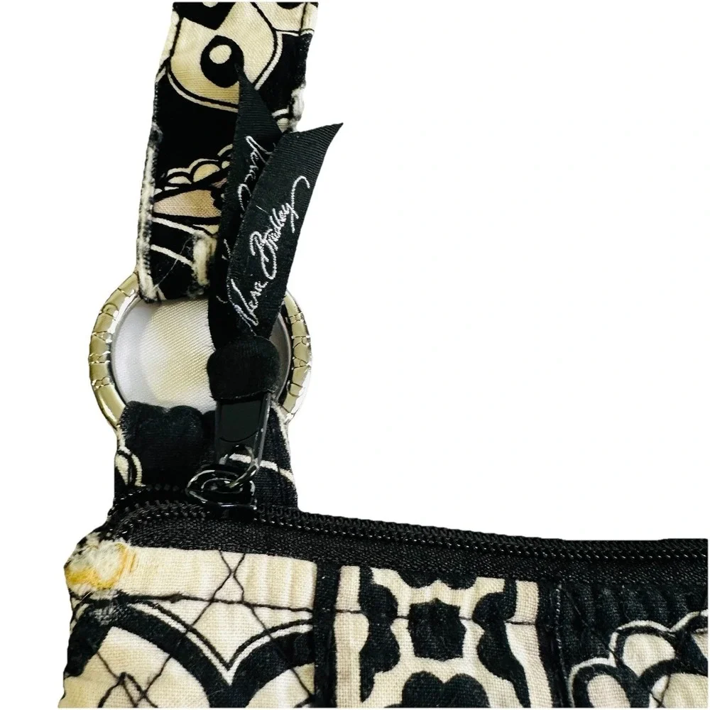 Vera‎ Bradley Hipster Crossbody Bag Medium Black White Night and Day Paisley